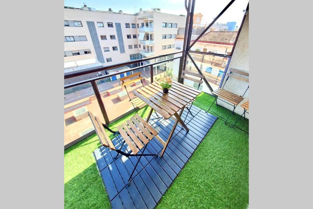 Centrico Atico En Torredembarra Con Parking. Apartment Bagian luar foto