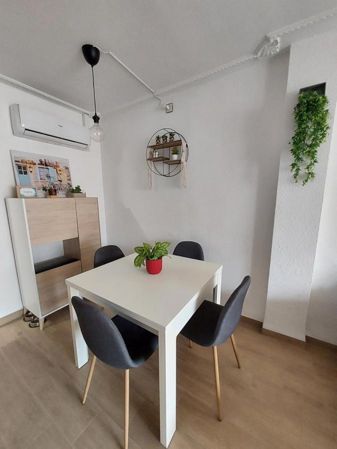 Centrico Atico En Torredembarra Con Parking. Apartment Bagian luar foto